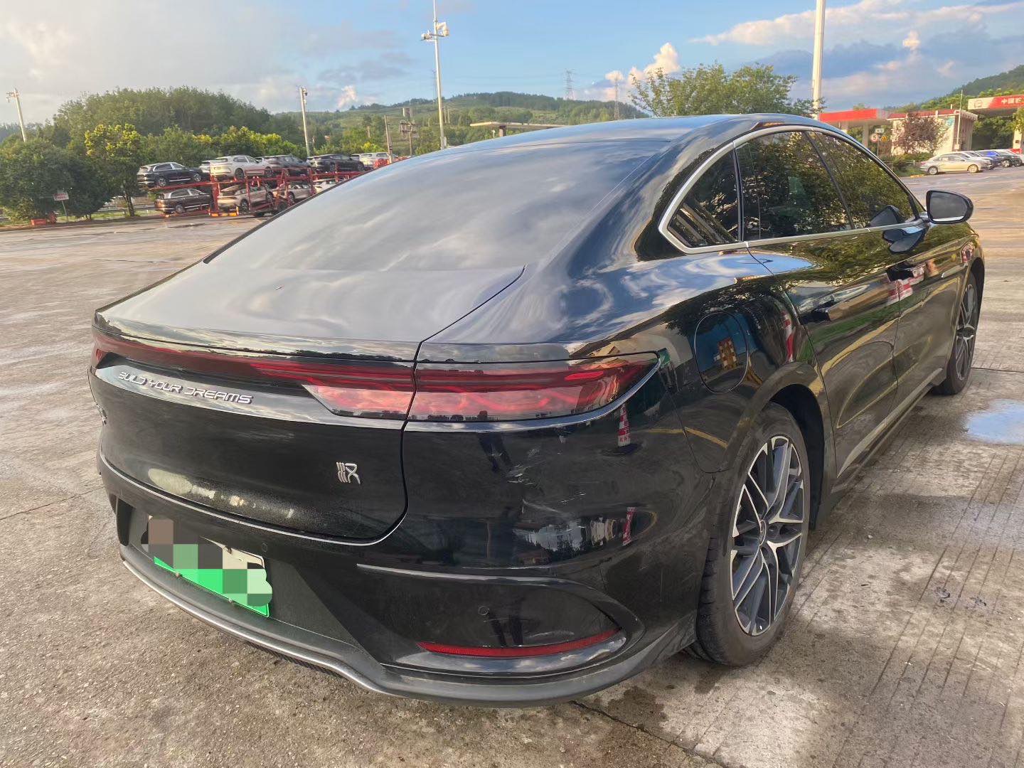 BYD Han 2025 car image #4