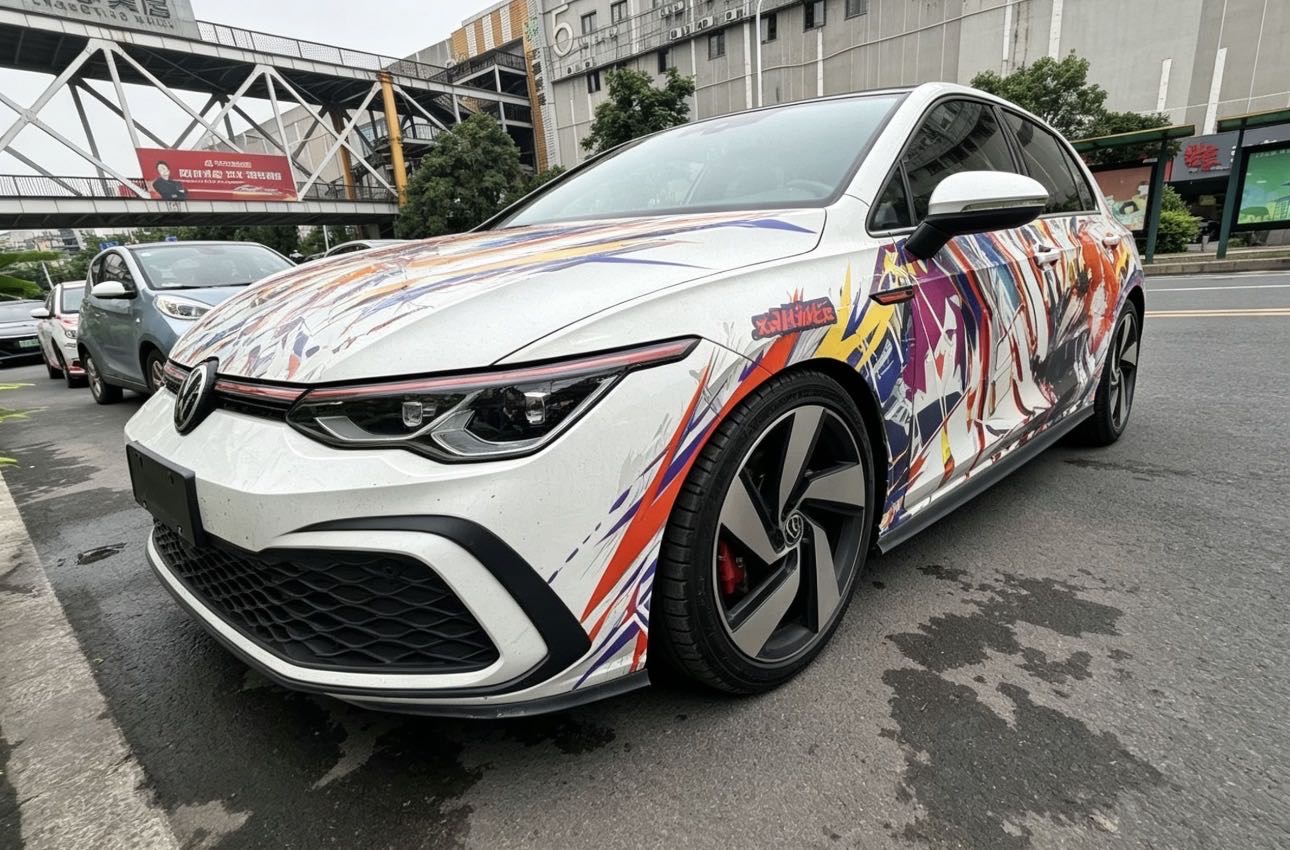Volkswagen GolfGTI 2023 car image 