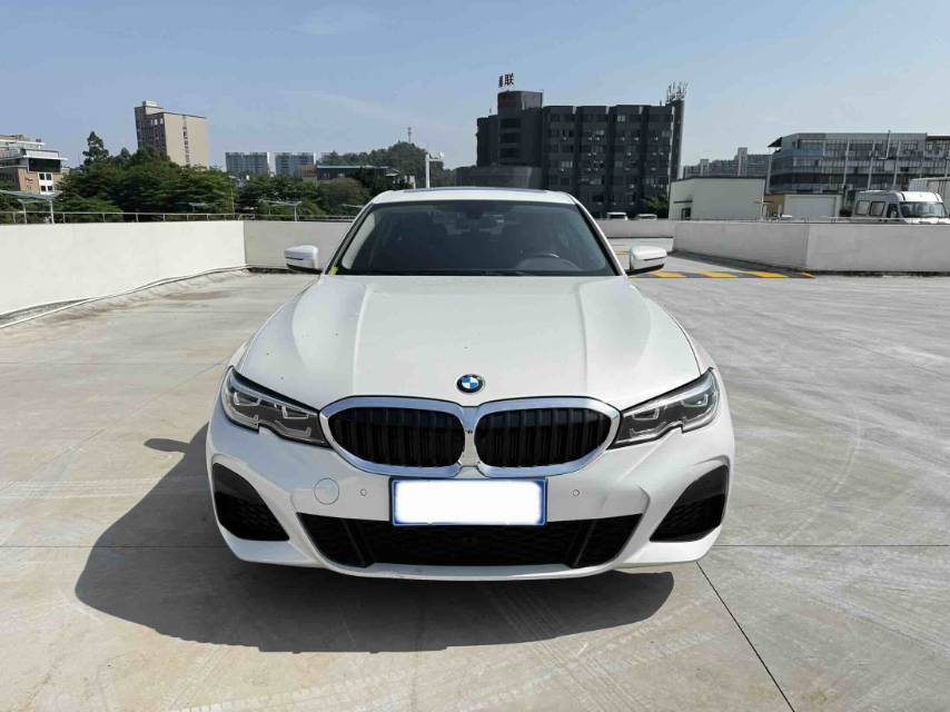 BMW 3 Series 2022 #4 BMW 3 Series 2022 car image #4