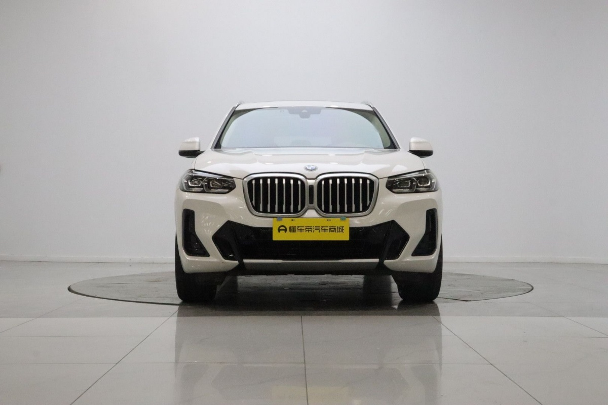 BMW X3 2023 #2 BMW X3 2023 car image #2
