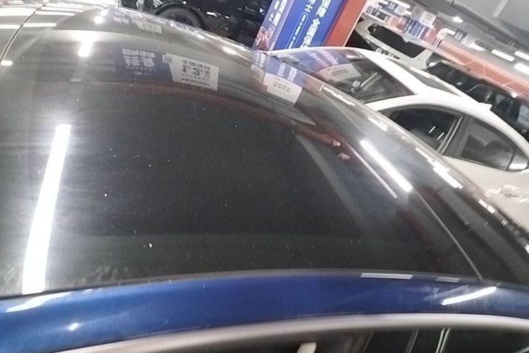 Tesla Model 3 2020 imagen de coche #25
