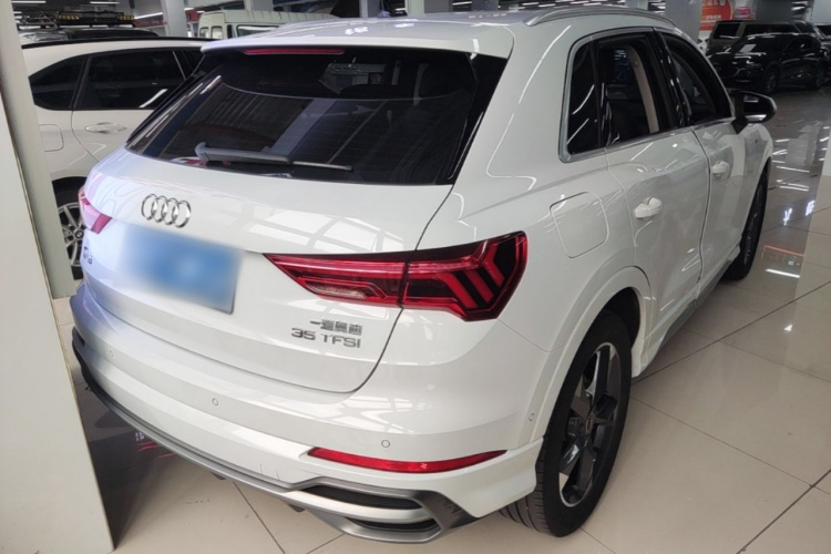 Audi Q3 2021 #7 Audi Q3 2021 car image #7