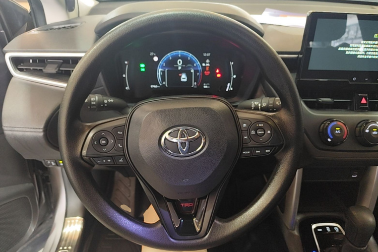 Toyota Corolla Cross 2024 #15 Toyota Corolla Cross 2024 car image #15
