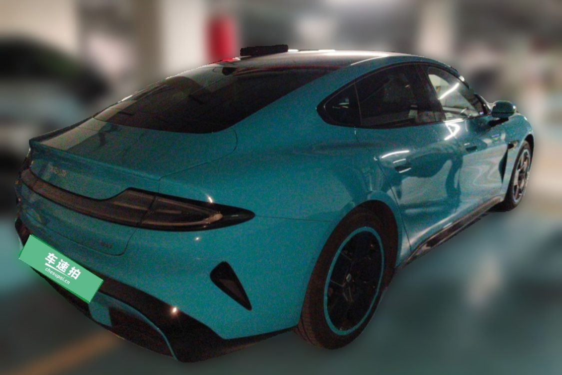 MI SU7 2025 car image #4