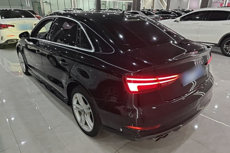 Audi A3 2020 car image #5