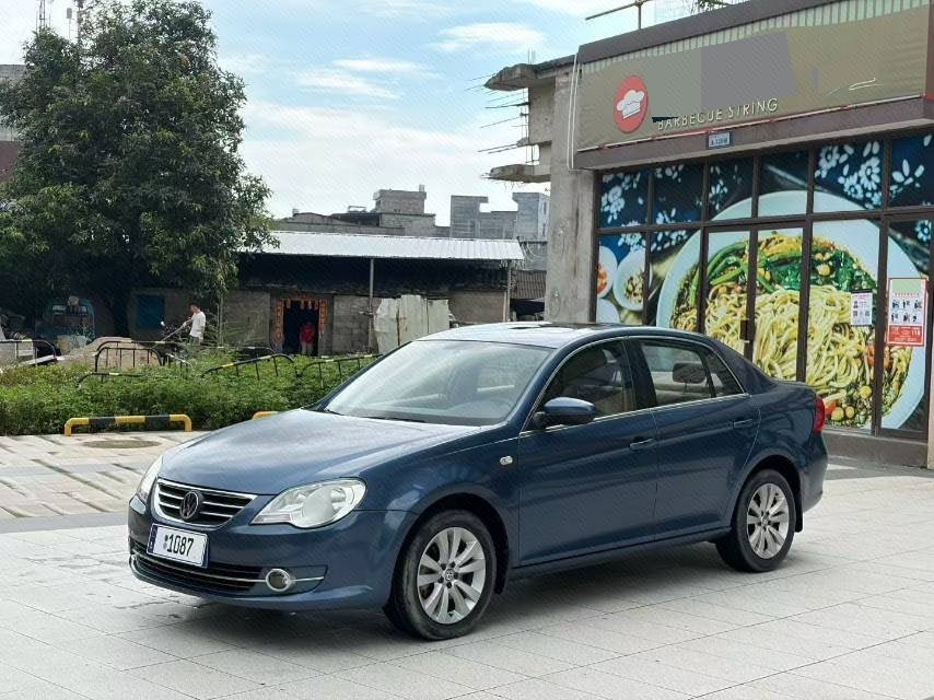 Volkswagen Bora 2012 car image 