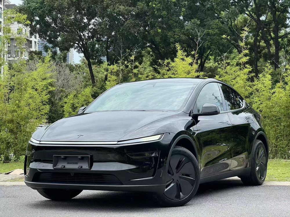 Tesla Model Y 2026 Tesla Model Y 2026 car image