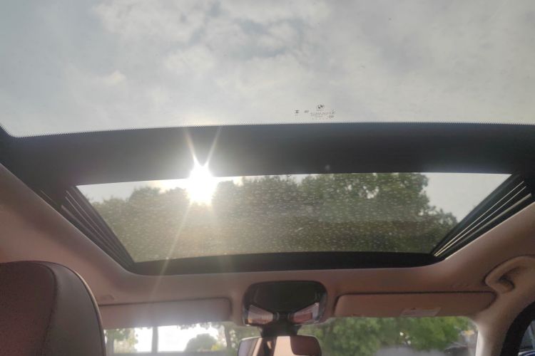 BMW 3 Series 2024 imagen de coche #18