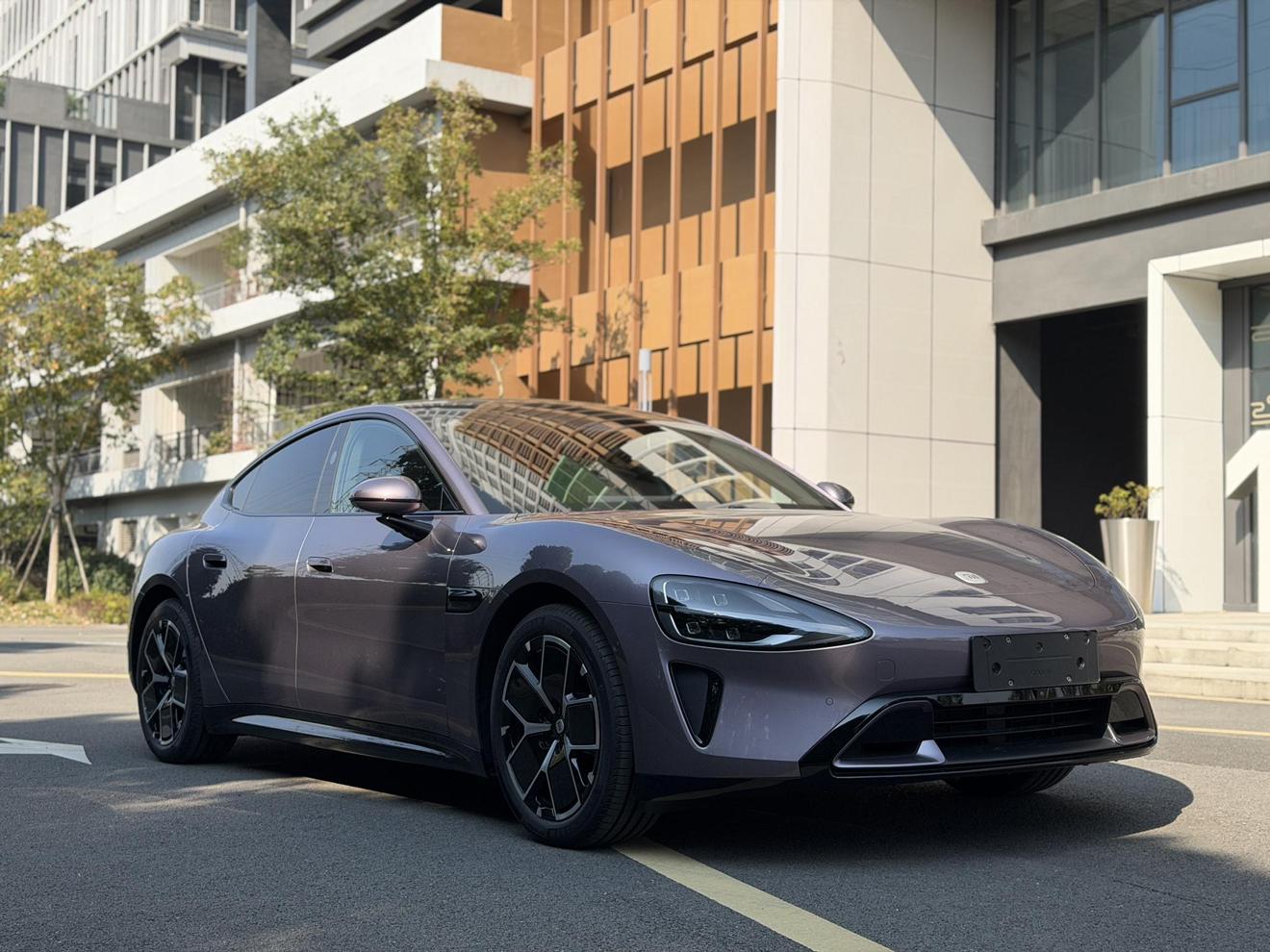 2025 car image #3