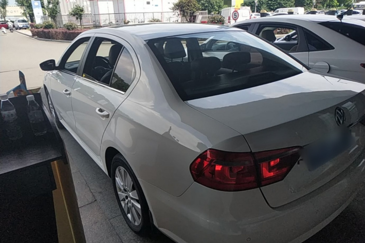 Volkswagen Lavida 2015 car image #7