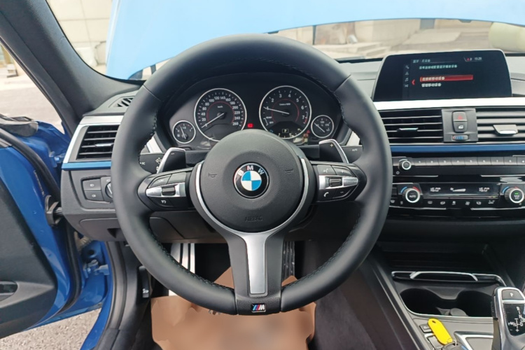 BMW 3 Series 2019 image de voiture #11