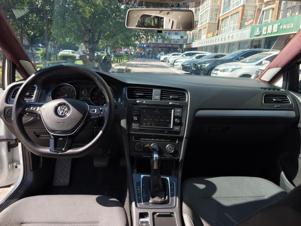 Volkswagen Golf 2018 #8 Volkswagen Golf 2018 car image #8