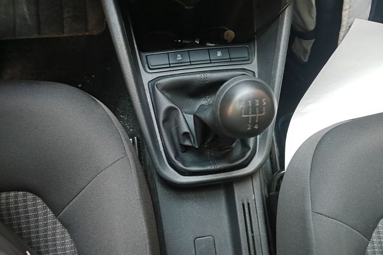 Volkswagen Santana 2021 car image #14