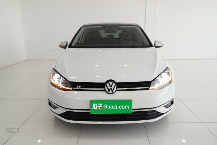 Volkswagen Golf 2019 car image #3