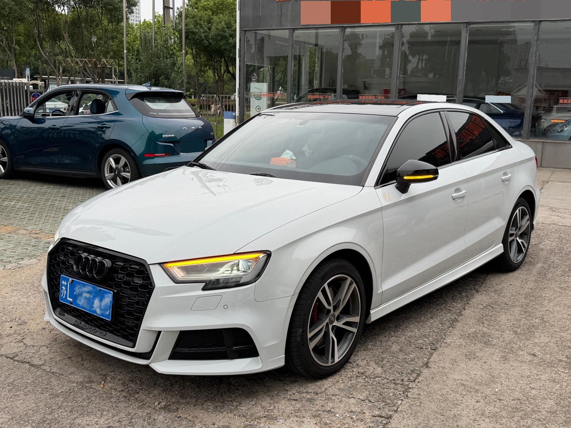 2019 2019 car image