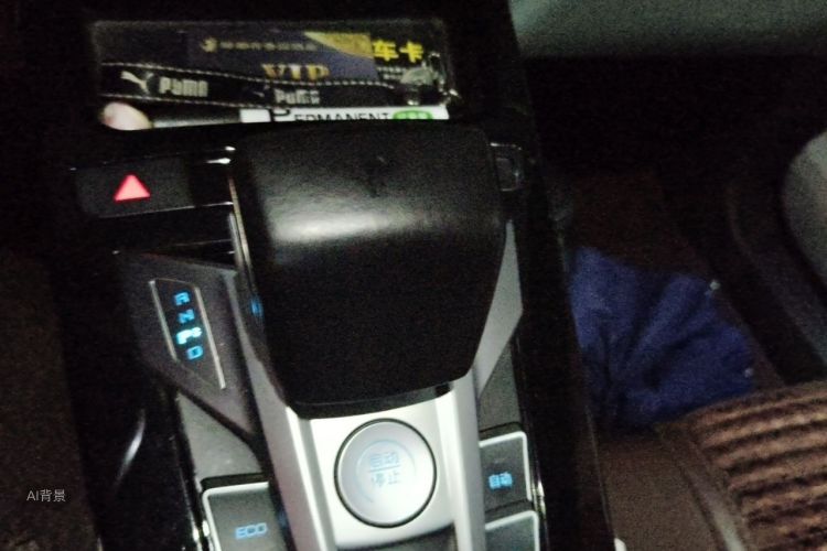 BYD Yuan Pro 2022 صورة سيارة #16