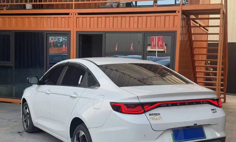 GEELY Emgrand L HiP 2025 car image #9