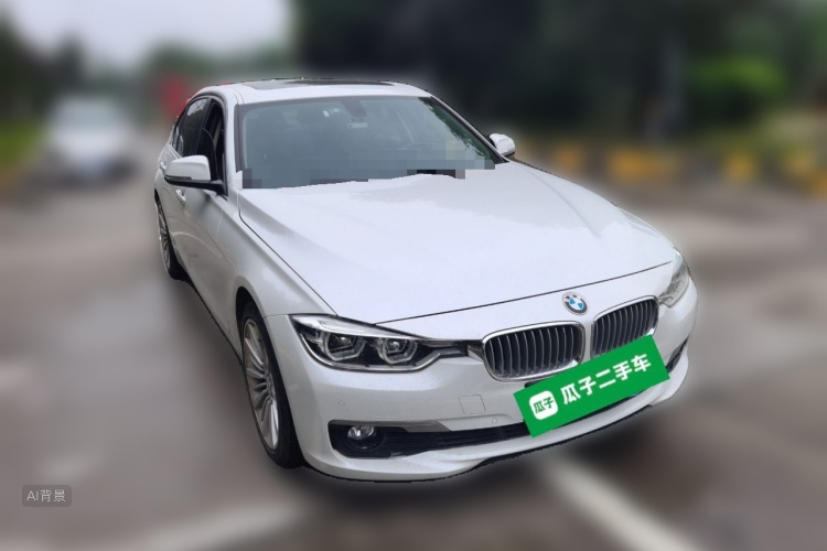 BMW 3 Series 2018 immagine di auto #4