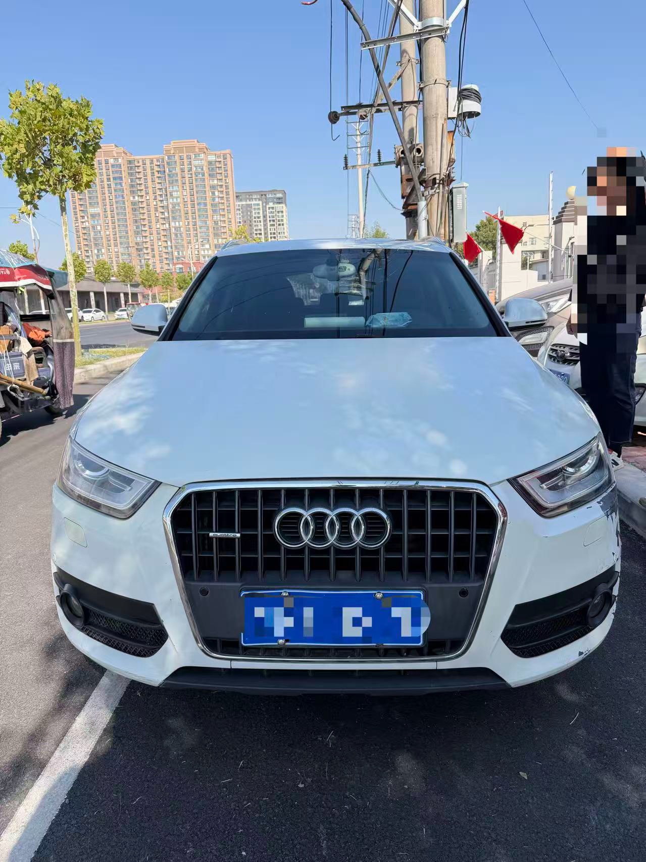 Audi Q3 (Imported) 2013 #2 Audi Q3 (Imported) 2013 car image #2