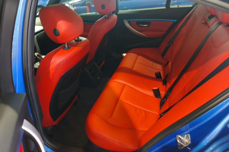 BMW 3 Series 2019 #13 BMW 3 Series 2019 car image #13
