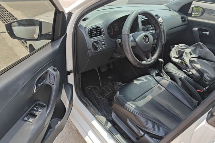 Volkswagen Polo 2019 #16 Volkswagen Polo 2019 car image #16
