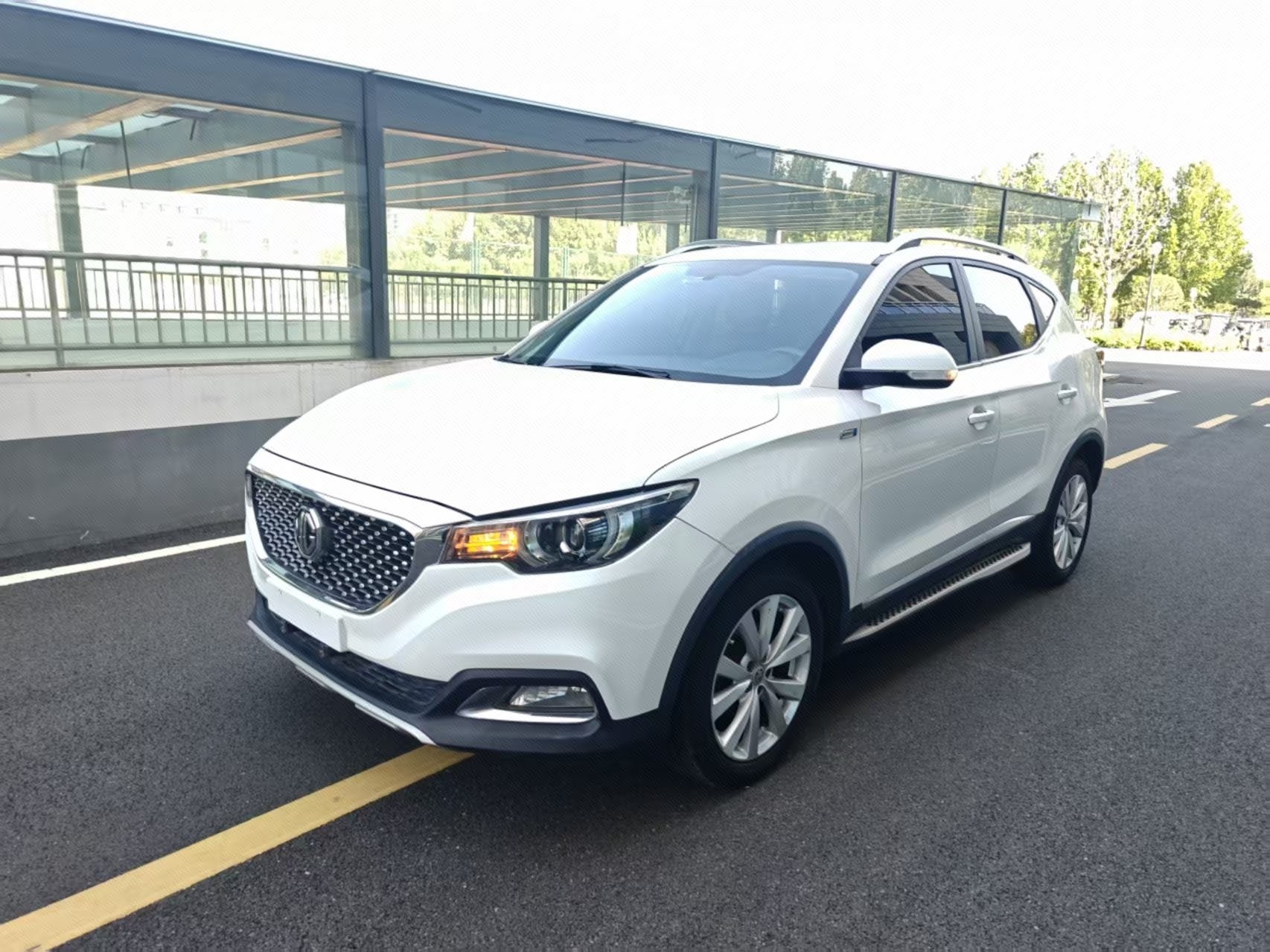 MG ZS 2017 MG ZS 2017 صورة سيارة