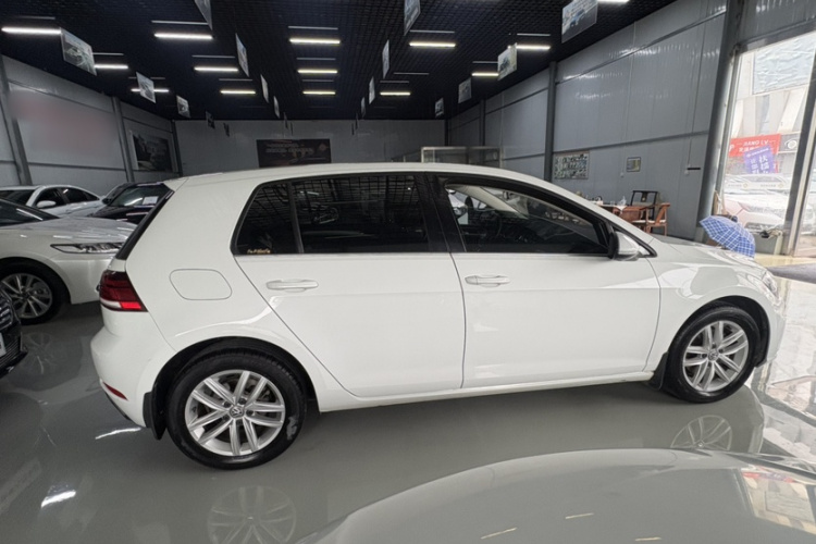 Volkswagen Golf 2018 #6 Volkswagen Golf 2018 car image #6
