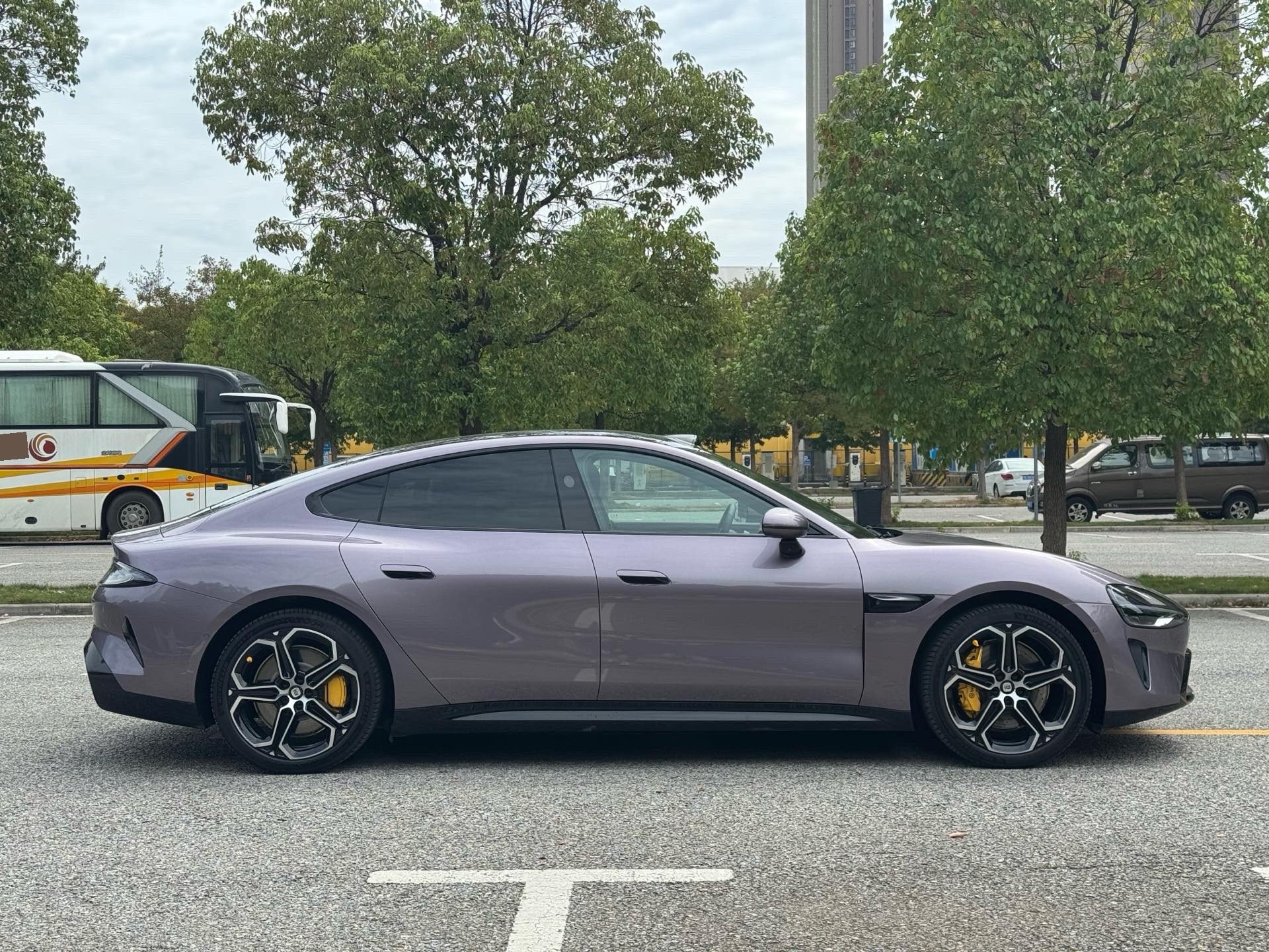 MI SU7 2025 car image #4
