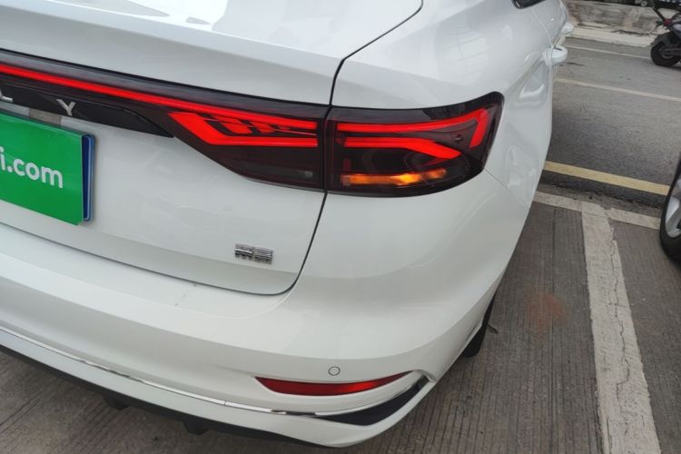 GEELY Emgrand 2023 #8 GEELY Emgrand 2023 image de voiture #8