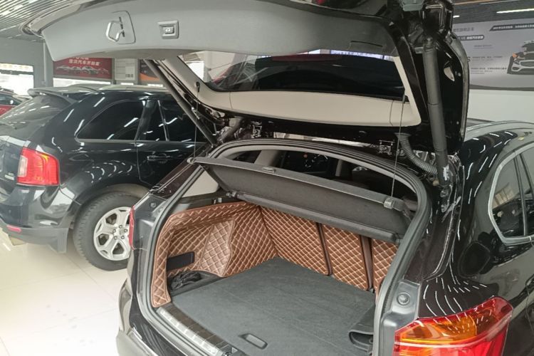 BMW X1 2018 immagine di auto #21