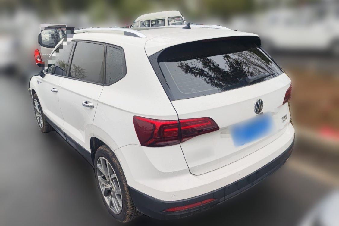 Volkswagen Tharu 2019 car image #3