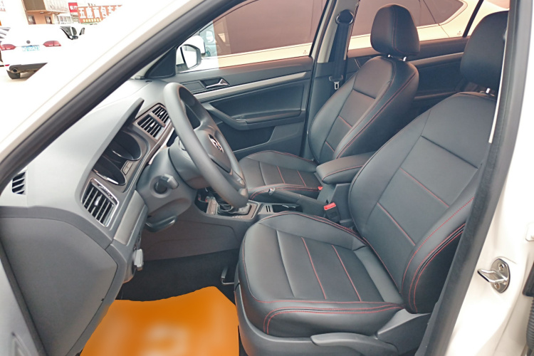 Volkswagen Lavida 2017 car image #19