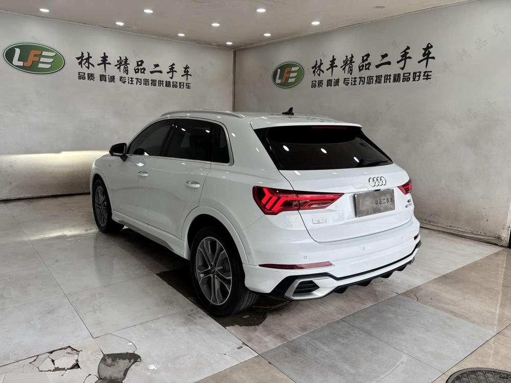 Audi Q3 2025 صورة سيارة #5