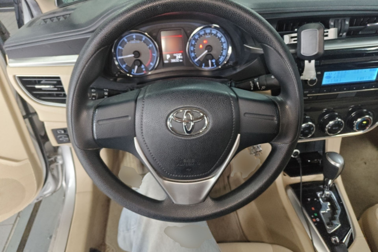 Toyota Corolla 2015 car image #15