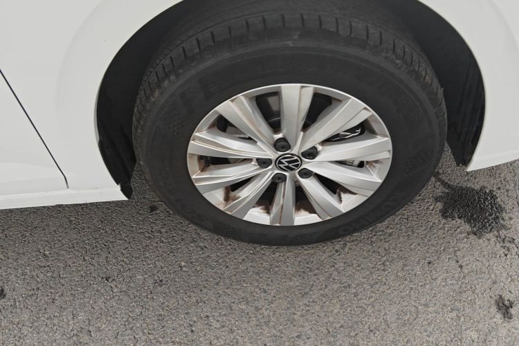 Volkswagen Lavida 2025 car image #6