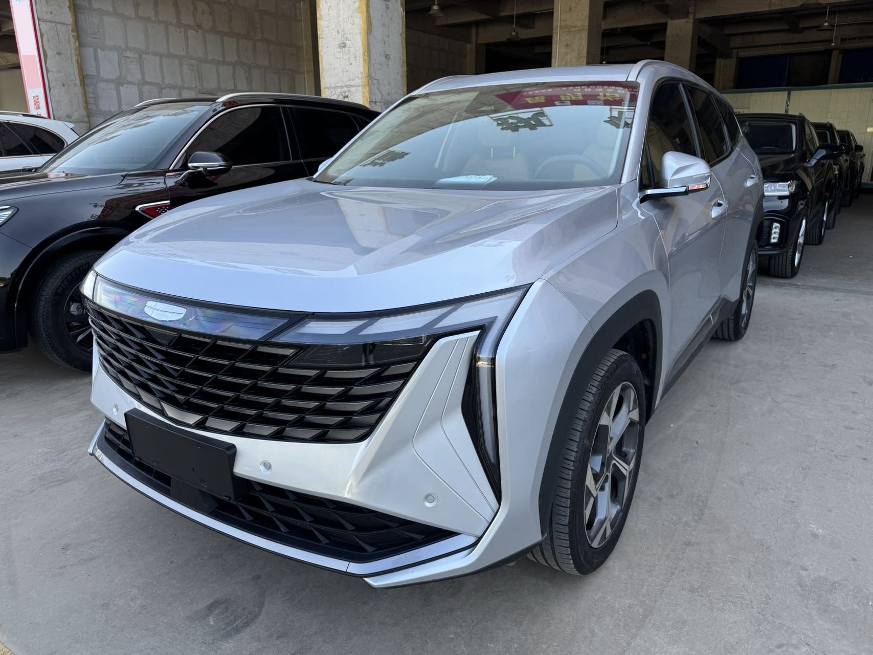 GEELY Boyue L 2024 car image 