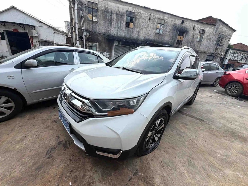 Honda CR-V 2019 car image #2