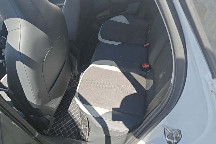 Volkswagen Polo 2022 car image #14