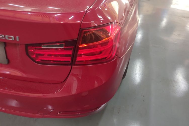 BMW 3 Series 2015 #8 BMW 3 Series 2015 car image #8