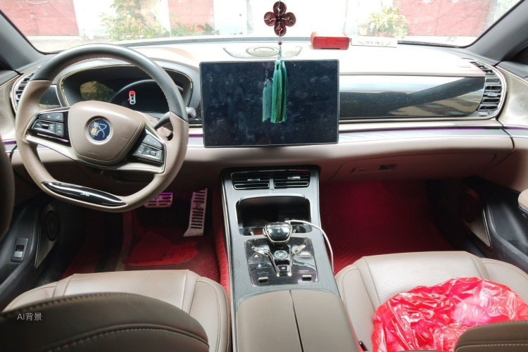 BYD Han 2023 car image #11