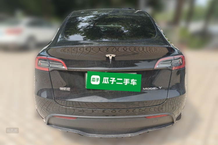 Tesla Model Y 2023 #6 Tesla Model Y 2023 car image #6