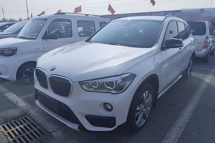 BMW X1 2017 #2 BMW X1 2017 car image #2