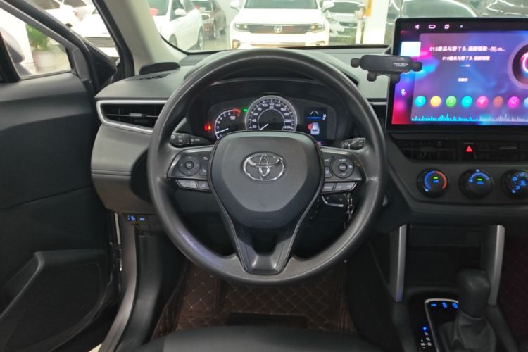 Toyota Corolla Cross 2022 car image #11