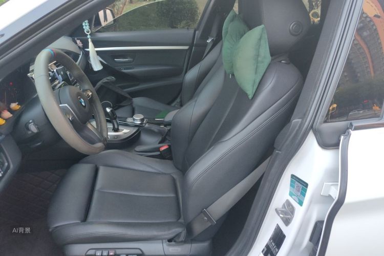 BMW 3 Series GT 2019 car image #17