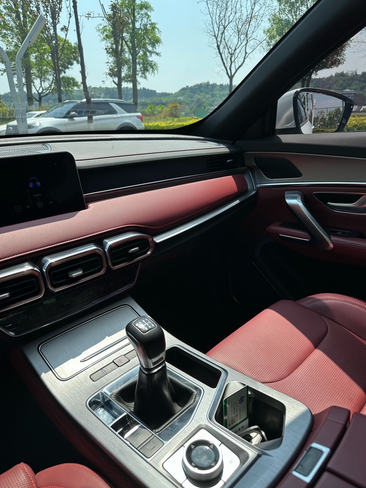 Jetour X70 PLUS 2023 изображение автомобиля #8