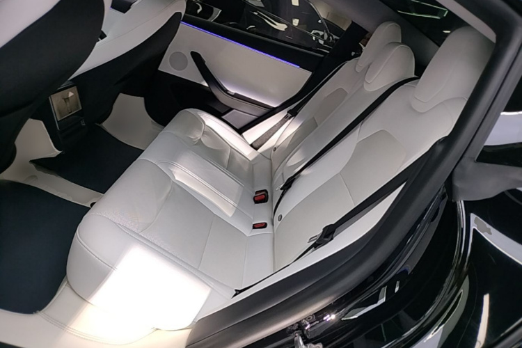Tesla Model 3 2023 #17 Tesla Model 3 2023 car image #17