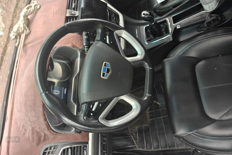 GEELY Emgrand 2016 car image #12