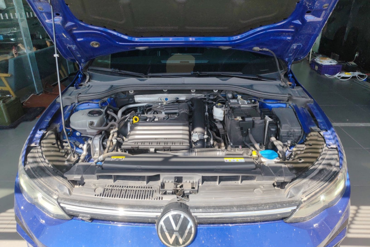 Volkswagen Golf 2021 imagem de carro #20