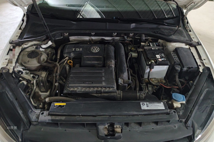 Volkswagen Golf 2018 car image #22