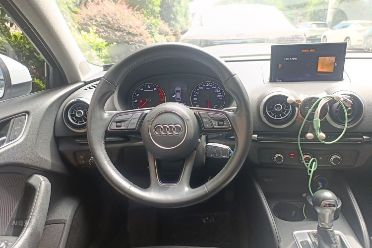 Audi A3 2017 car image #12